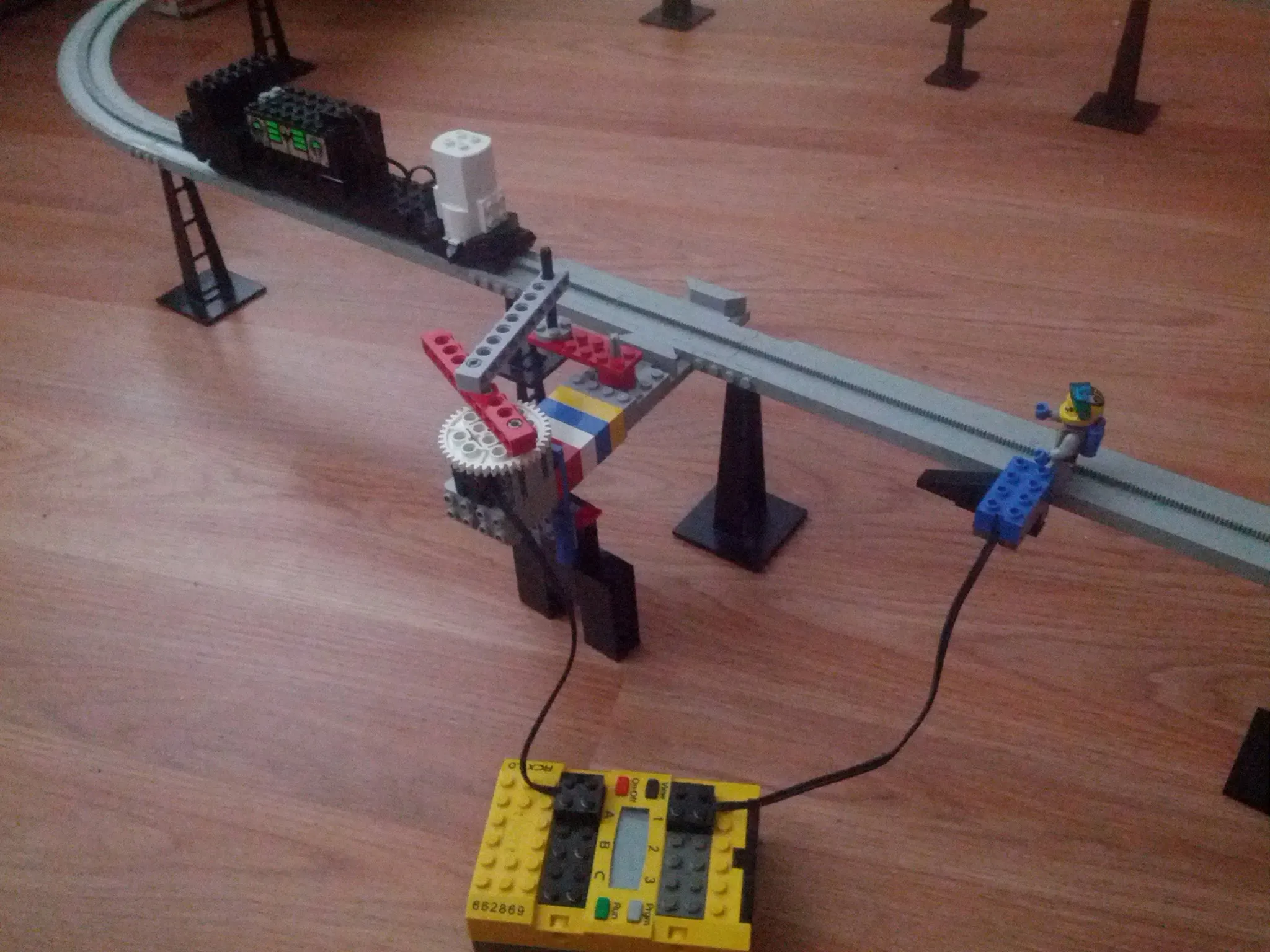 Monorail Automatic Block Signaling