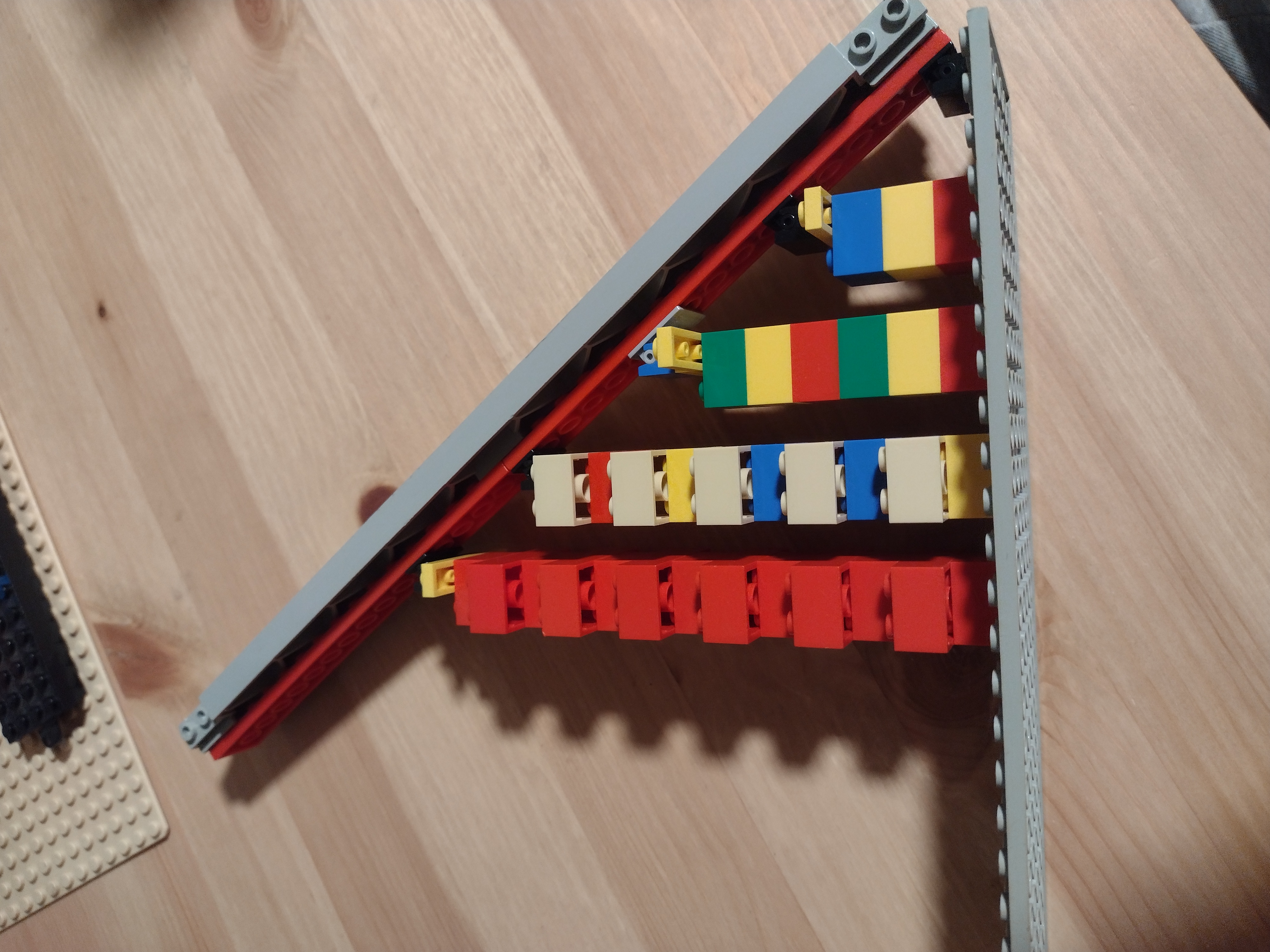 Monorail inclined plane track