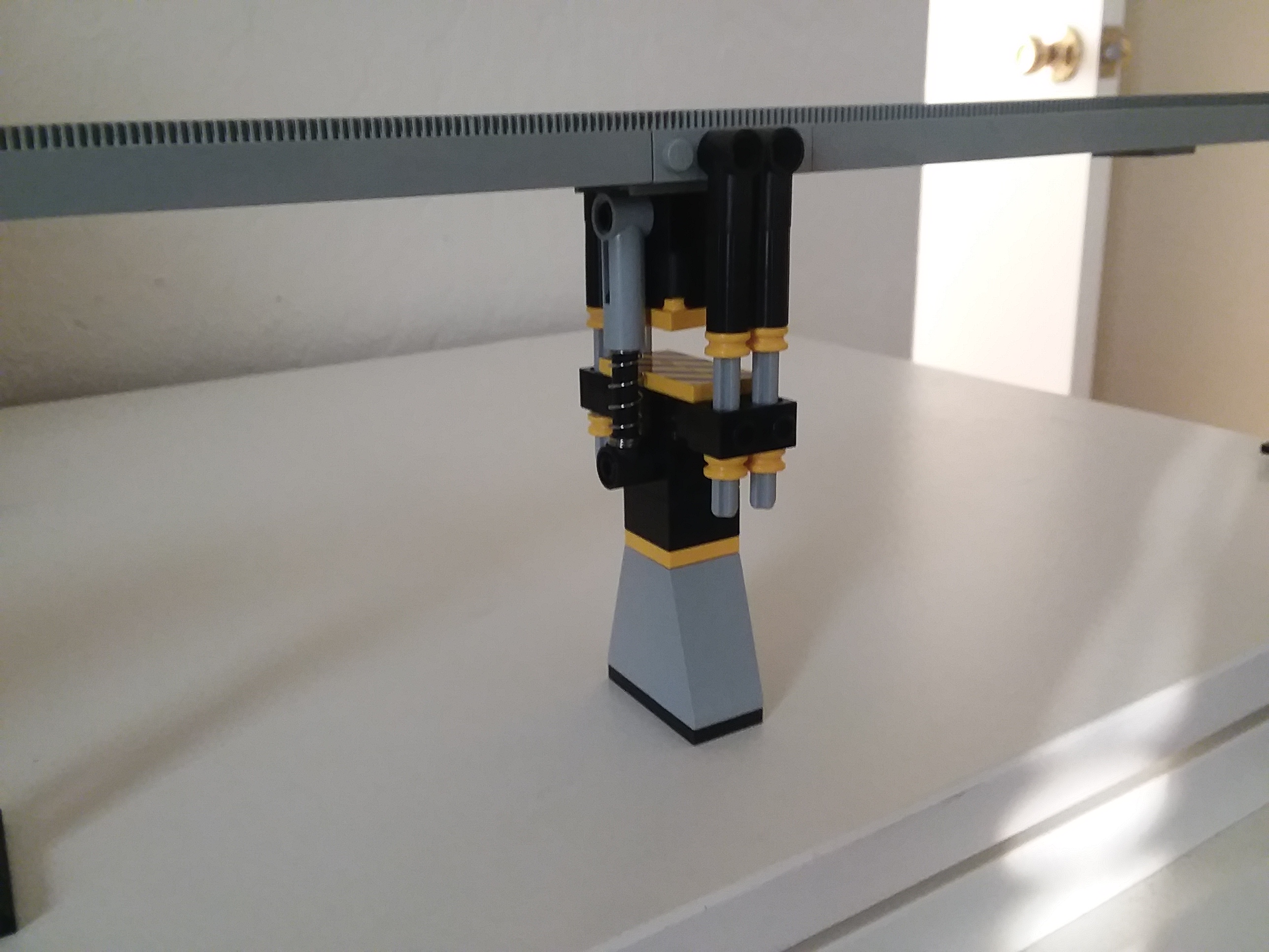 Monorail track scale support